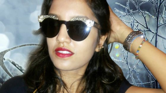 Lunettes: les montures sculptées à la main disponibles à Maurice