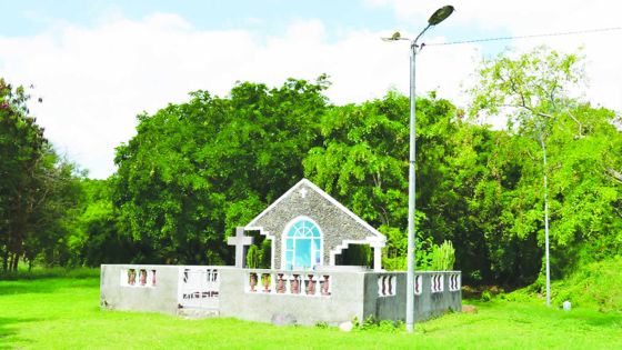 La plage de Bain-des-Dames éclairée à nouveau: le public et les pêcheurs saluent l’initiative de la mairie