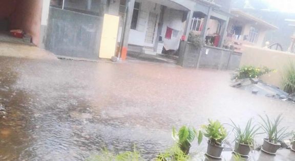 Météo: accumulations d’eau dans plusieurs endroits