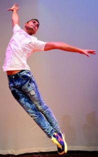 SAS Dance Group: Reenergise ourselves