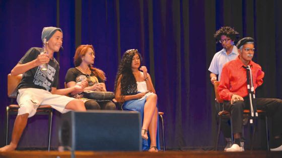 Spectacle d’humour - 100 % mauricien: à pleurer de rire