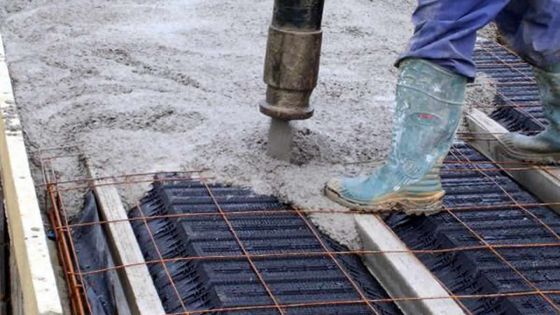 Elle a payé Rs 110 000: on lui coule une dalle de qualité inférieure