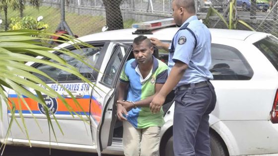 Arrêté pour avoir publié des clichés d’une ado nue: les photos de trois collégiennes trouvées sur le cellulaire du suspect