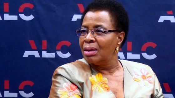 Graça Machel: « L’Afrique doit encore investir dans l’éducation »
