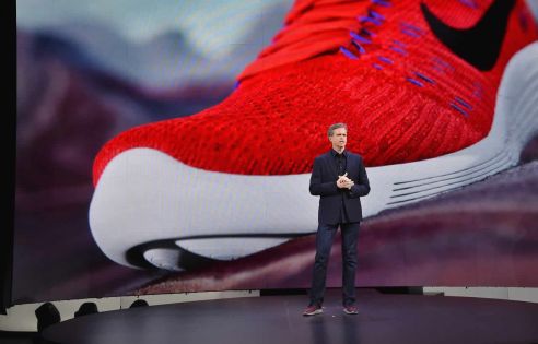 Nike lance la première chaussure qui se lace toute seule