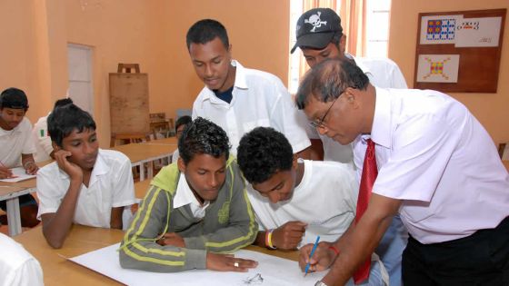 Collèges d’état: les Quality Assurance Officers mal vus par les enseignants