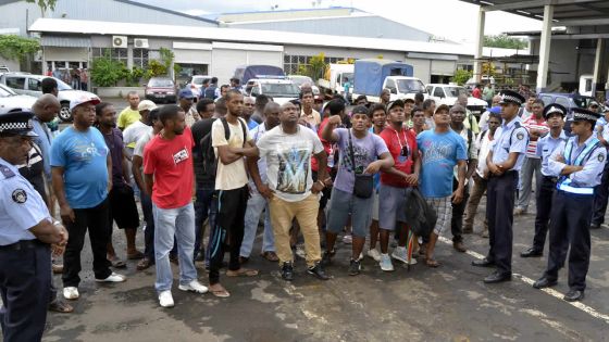 Salaires impayés: la colère des employés de Super Construction