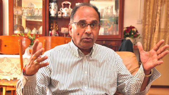 Alan Ganoo: «Un GM masochiste qui aime se tirer des balles dans le pied»