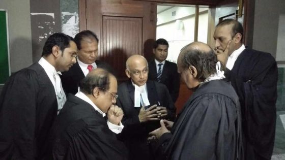 Raj Dayal : Mes Jacques Panglose et Raouf Gulbul se joignent à la défense