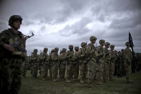 Les militaires américains priés de ne pas se mêler de politique