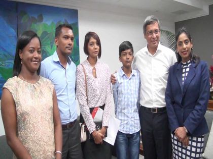 Un jeune Mauricien choisi pour rencontrer David Cameron