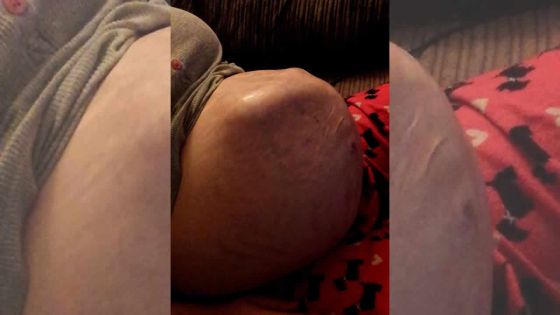 La beauté d’un bébé dans le ventre de sa mère