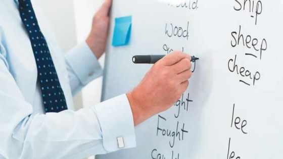 Déclin de l’anglais: des mesures pour inverser la courbe