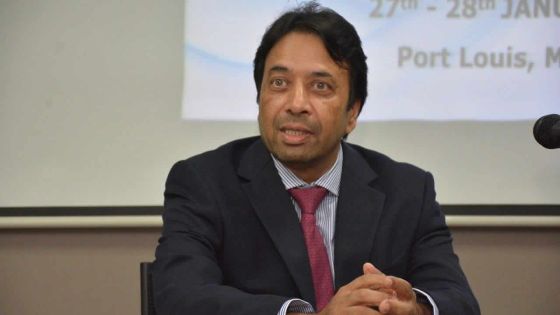 Entorse alléguée au code d’éthique des avocats: le DPP se plaint de Sanjeev Teeluckdharry auprès du Bar Council