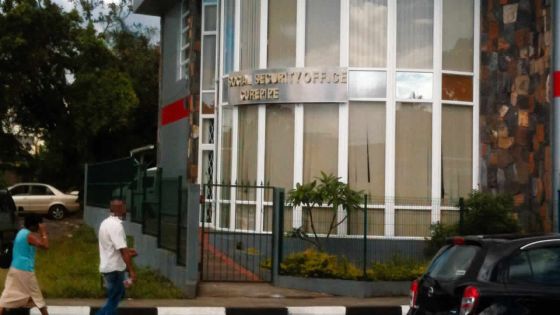 Son fils a tenté de se suicider: une quinquagénaire réclame une aide sociale