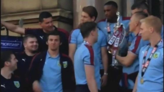 Angleterre: Pas de médaille pour Barton lors de la fête du titre de Burnley