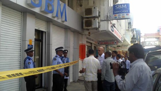 À la rue Royale, à Port-Louis: Rs 120000 emportées d’une succursale de la SBM