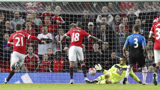 Angleterre - 38e journée: MU domine Bournemouth pour du beurre