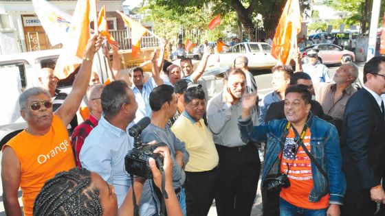 À la Cour suprême: l’attente avant le jugement…