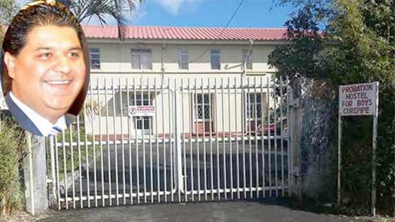 Décontracté, Rakesh Gooljaury fait ses deux premières heures de travaux communautaires