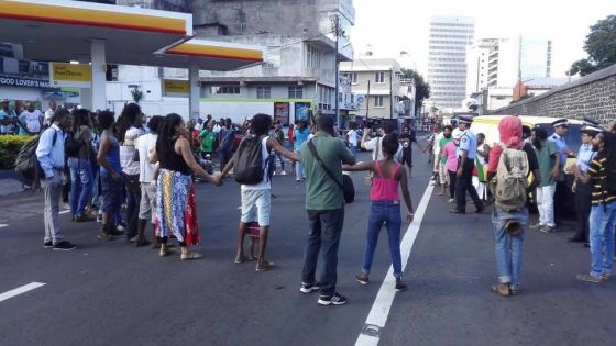 Manif pour la légalisation du cannabis : plusieurs interpellations par la police
