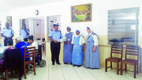 Activités: quand les sergents de police s’engagent dans le social