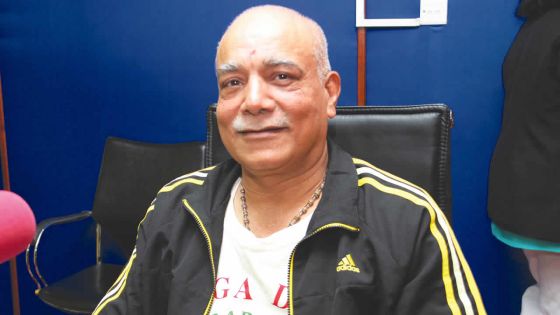 Trilo Gujadhur, yogi: «Le yoga a de multiples bienfaits mais…»