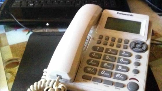 Chaînes satellitaires: il se plaint d’un service incomplet