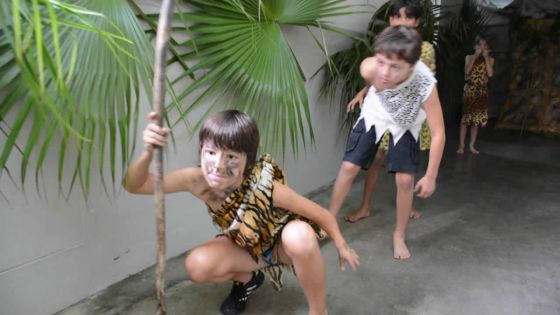 Enseignement ludique : le Lycée La Bourdonnais transformé en musée de la Préhistoire