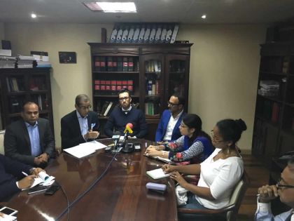 Shakeel Mohamed : «C’est par principe que les députés du PTr ne se sont pas rendus au Parlement ce mardi»