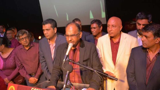 Le congrès-anniversaire du Mouvement patriotique en images ; Joe Lesjongard absent