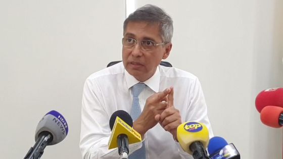 Xavier-Luc Duval : «Un budget rempli de mensonges»