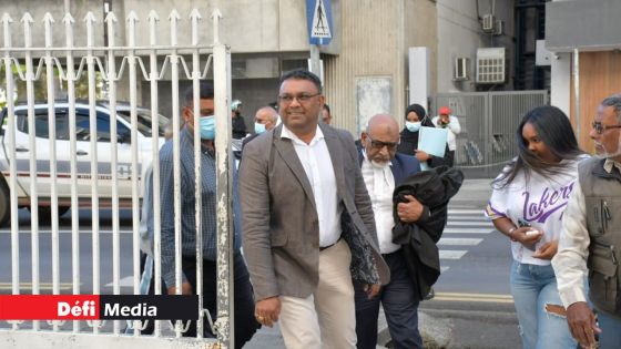 Affaire Constitutency Clerk: Début de l'audition des témoins 