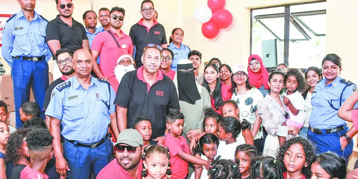 Photo souvenir pour immortaliser cet instant magique de Noël à Chebel.