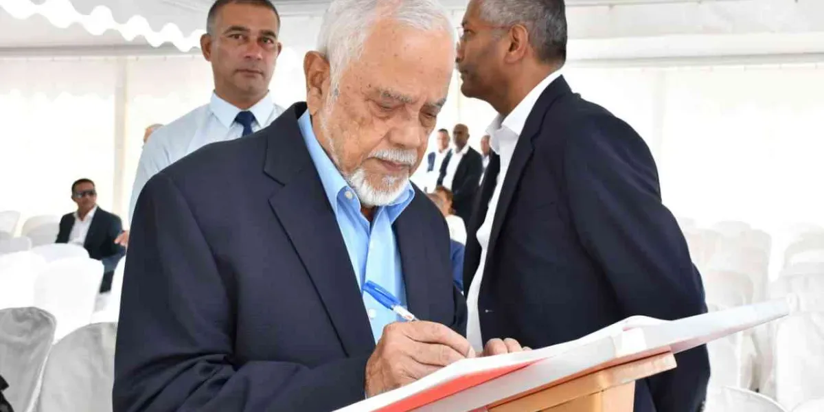 250126- funerailles maman veena ramgoolam (15)