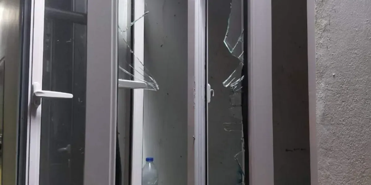 Argy, Flacq  un gardien de la CWA agressé, son « shelter » saccagé