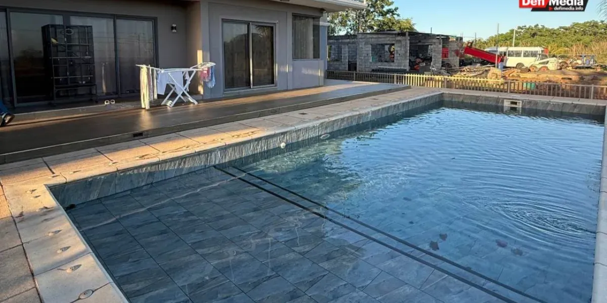 [En images] Opération FCC-ADSU à Résidence Barkly  la maison de la famille Ghurboo perquisitionnée