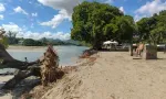 Érosion à la plage publique de Tamarin : des mesures d’urgence enclenchées, affirme le ministère de l’Environnement