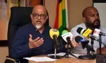 Réforme des pensions : Ashok Subron dénonce «une clique de non-élus»