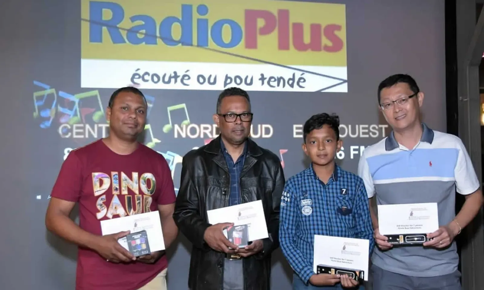 Radio Plus Karaoke Competition