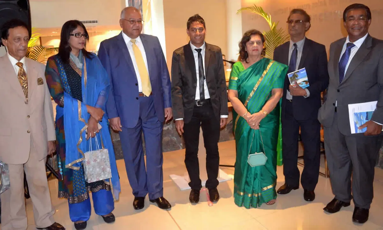 Le livre a été lancé le 17 mai en présence de plusieurs personnalités.