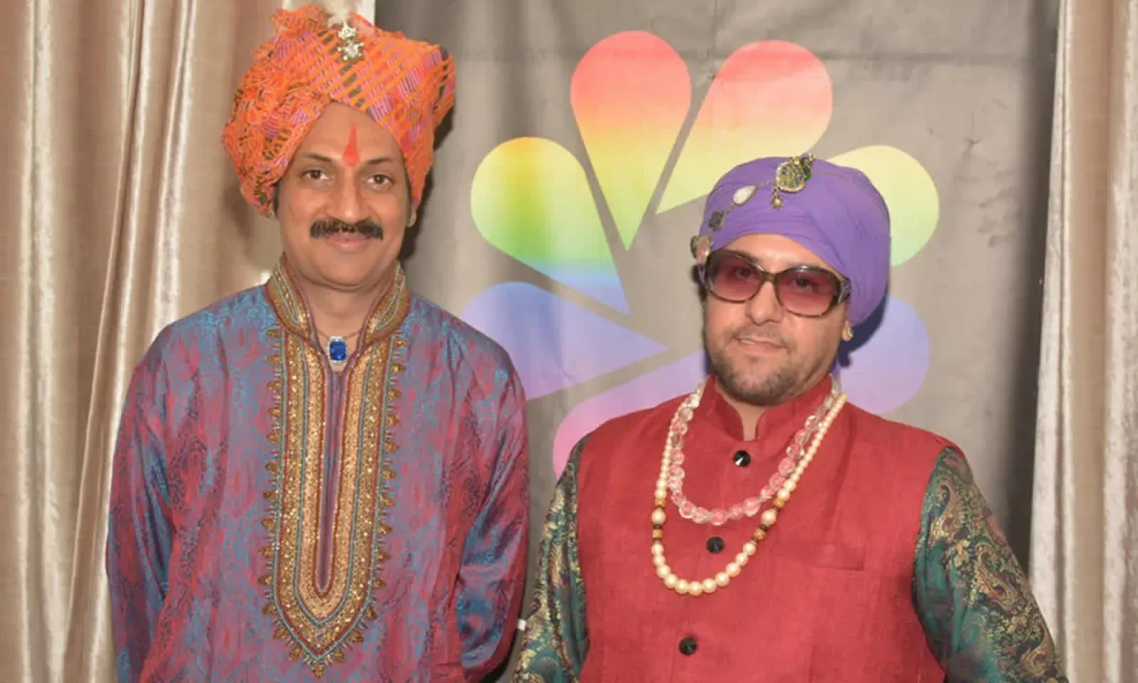 Le Prince indien en compagnie de son ami américain, Duke De Andre Richardson.