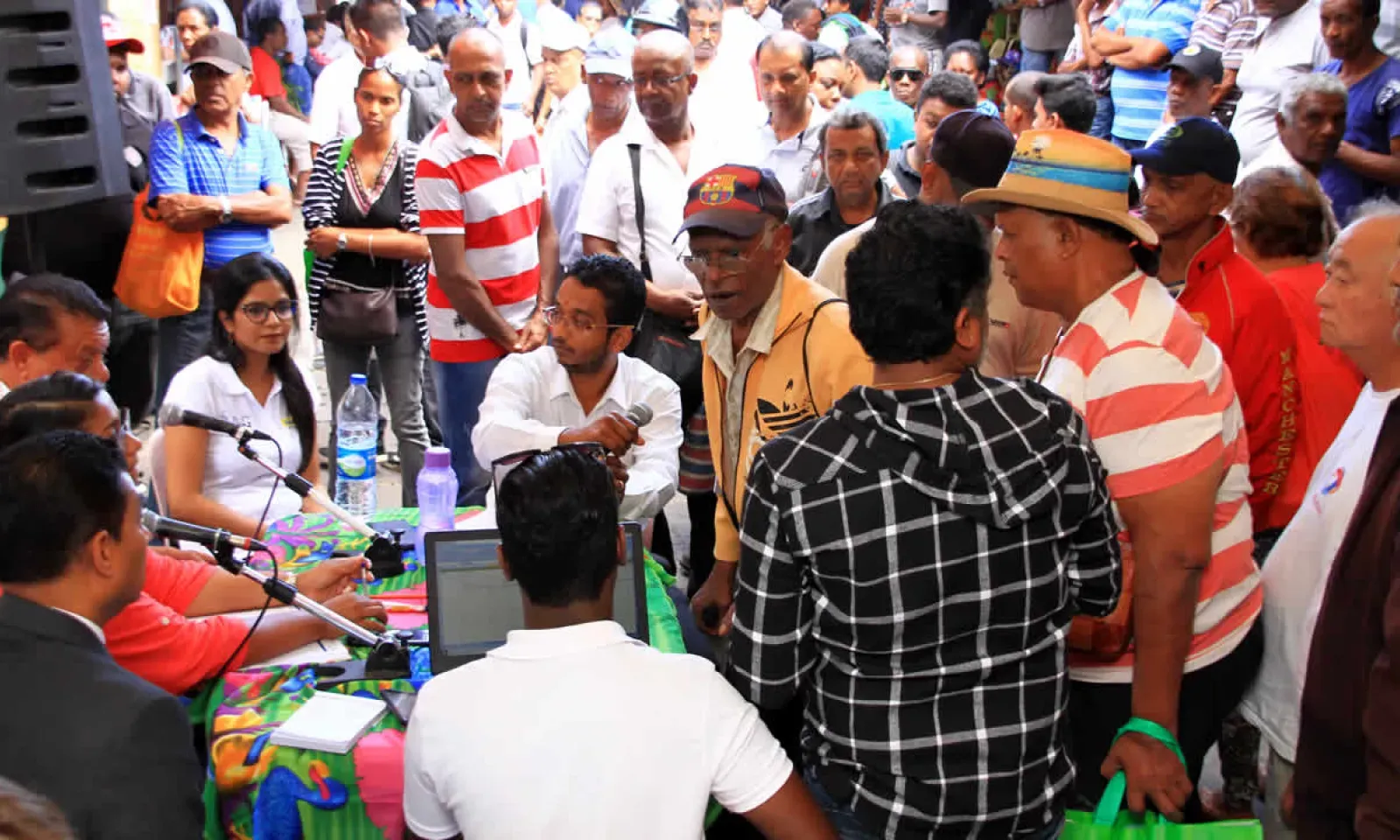 Au marché de Port-Louis 