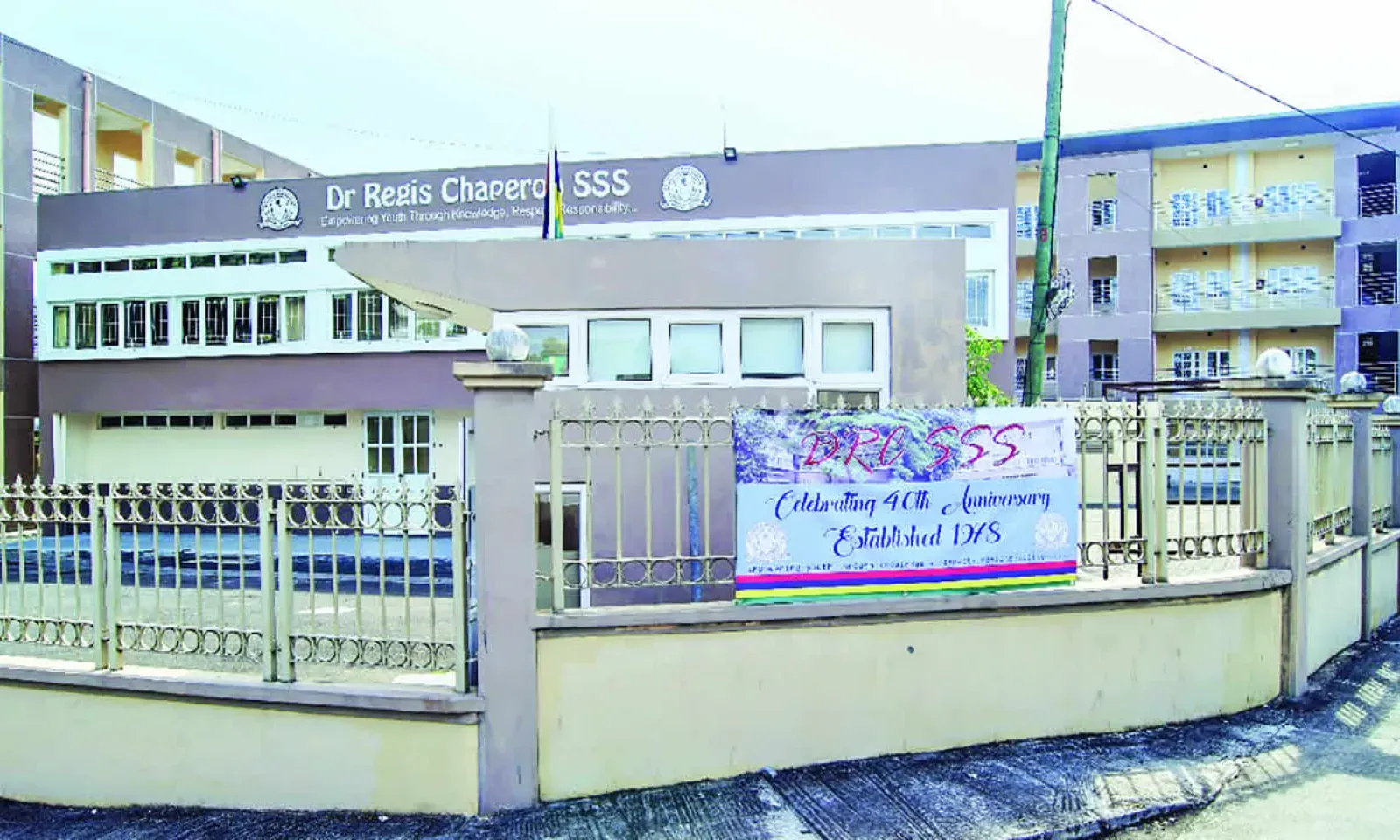 Dr Regis Chaperon SSS