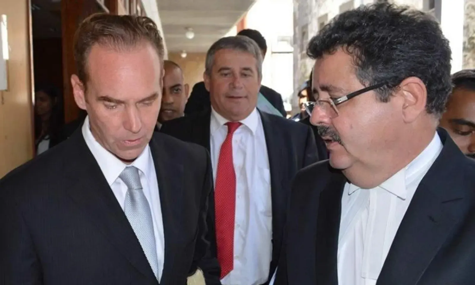 Non-respect de contrat : le Sud-africain Peter Wayne Roberts réclame 3 millions de dollars à Anahita