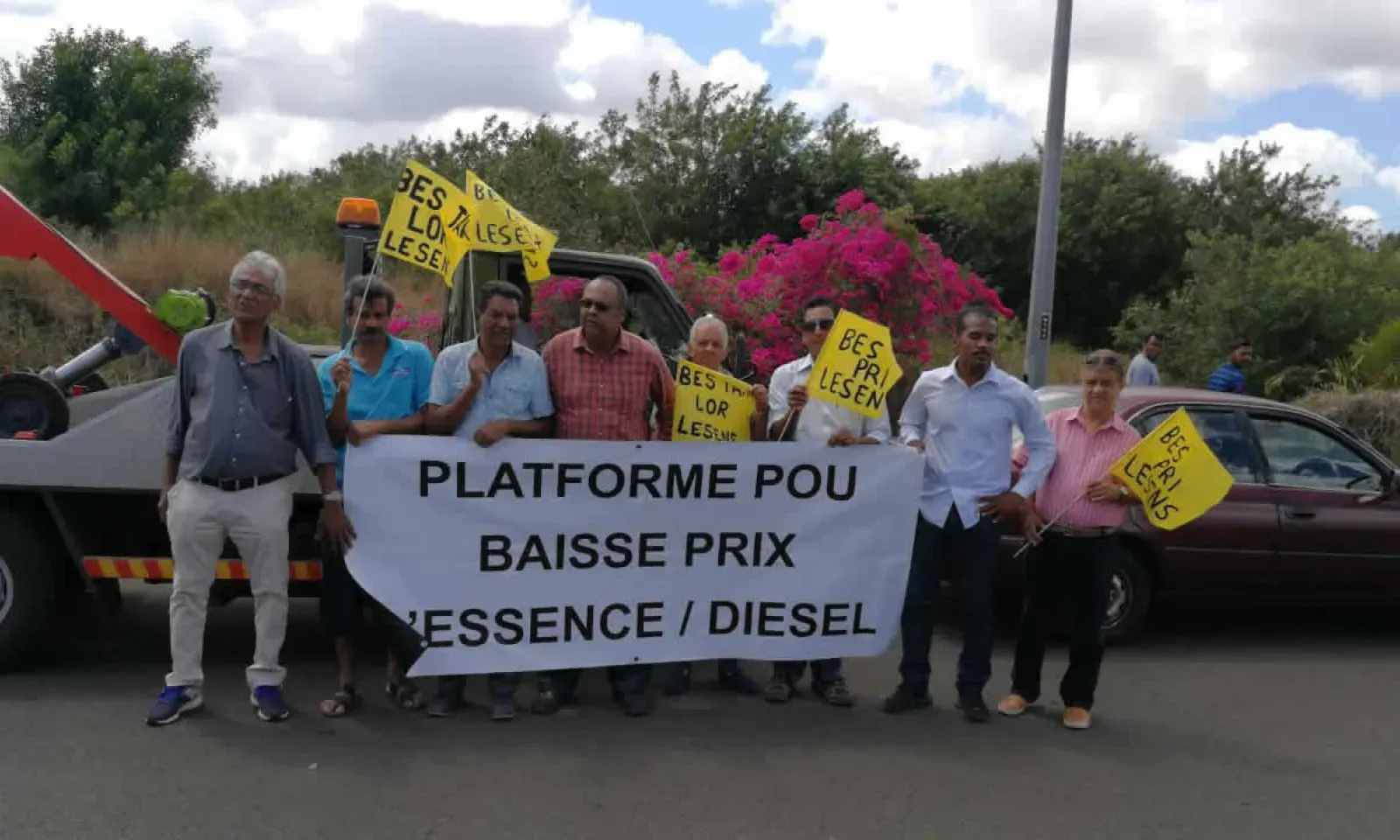 Plateforme pou baisse prix l’essence ek diesel