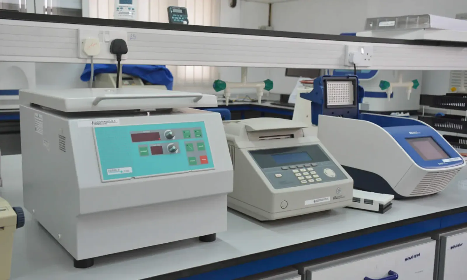 Le colis, contenant une certaine quantité de cannabis, envoyé au FSL était vide lorsque les scientifiques l'ont réceptionné.           