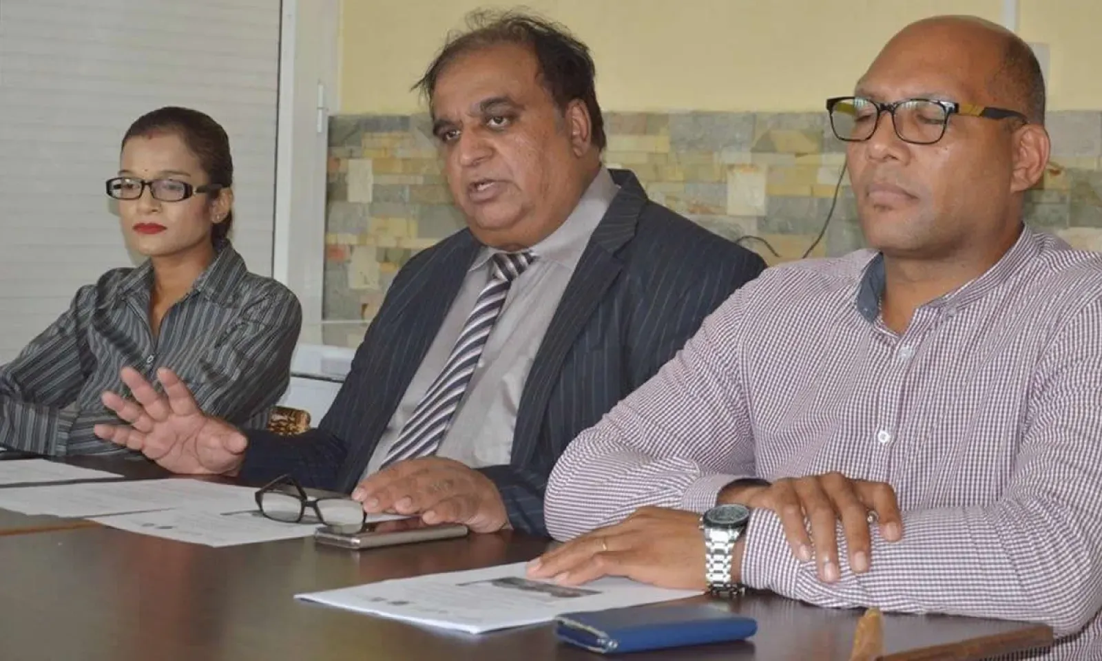 Vidya Jugoo, Rajen Narsinghen et Didier Michel