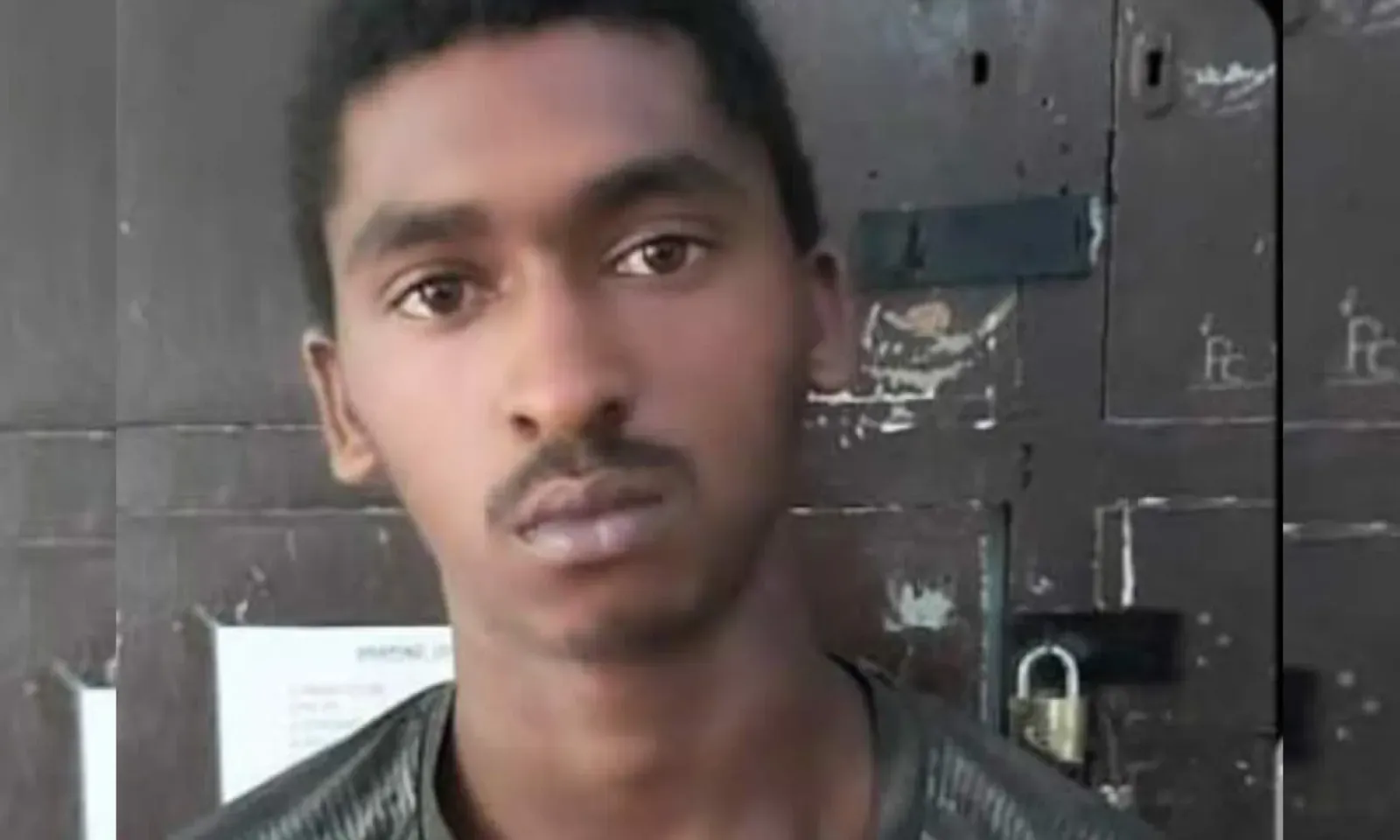 Warren Christophe Brandon Lee Mullet.