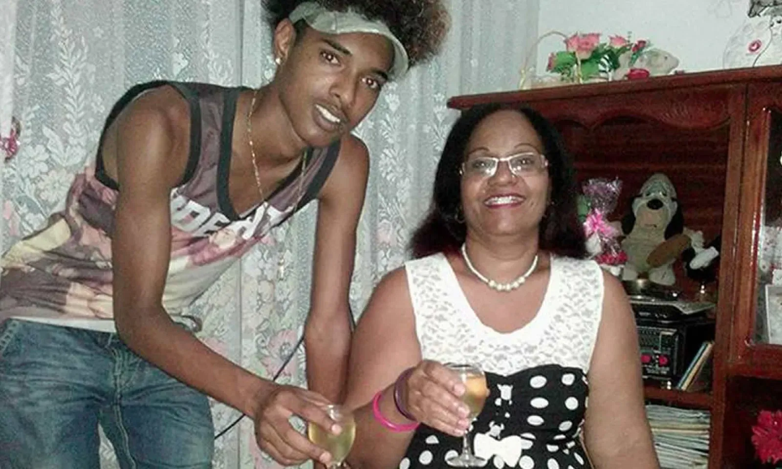 David Zidan Purmessur avec sa mère Marguerite Langevin.